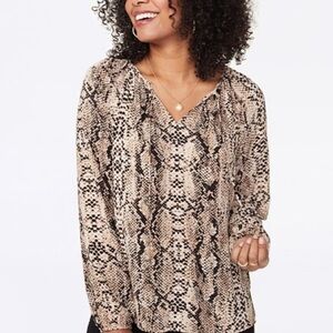 Snakeskin print top size XLarge
